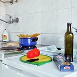 Conar Διαμέρισμα