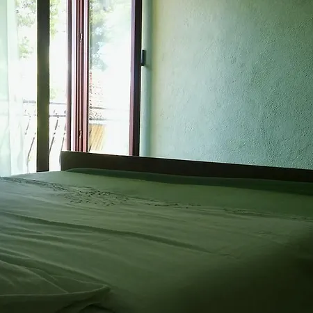 Conar Apartman *
