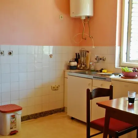 Conar Apartman