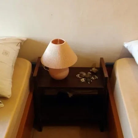 Conar Apartman *