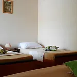Conar Drvenik Veli