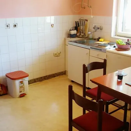 Conar Apartment *