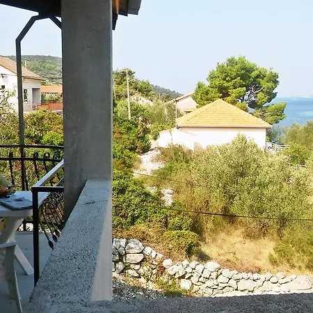 Conar Apartment *